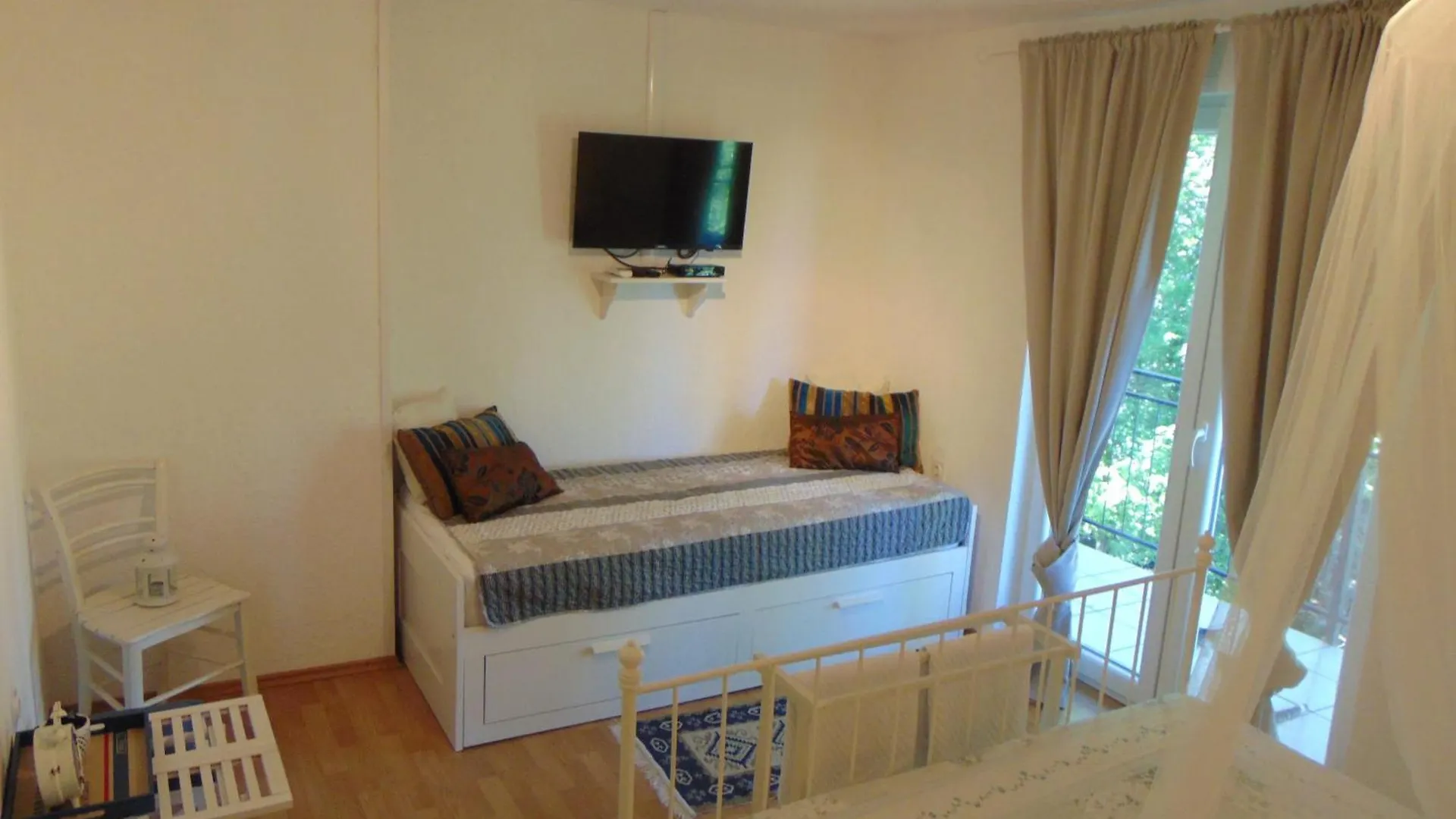 Apartments Karolina مالينسكا